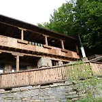 Kyshta Za Gosti Gospodevi