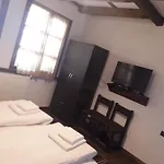Kyshta Za Gosti Gospodevi