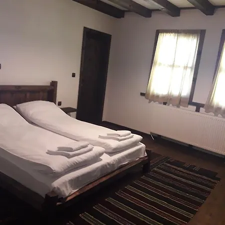 Gasthuis Kyshta Za Gosti Gospodevi 3*